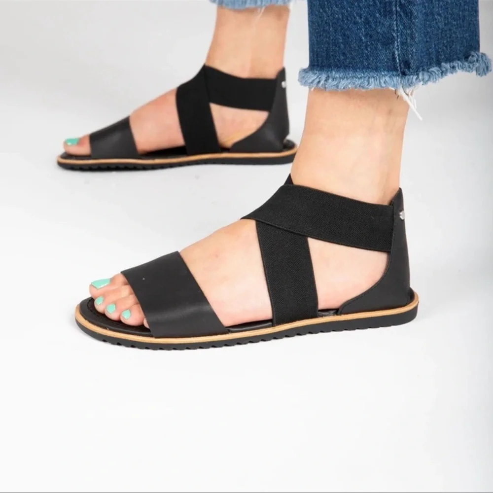 Sorel ella black